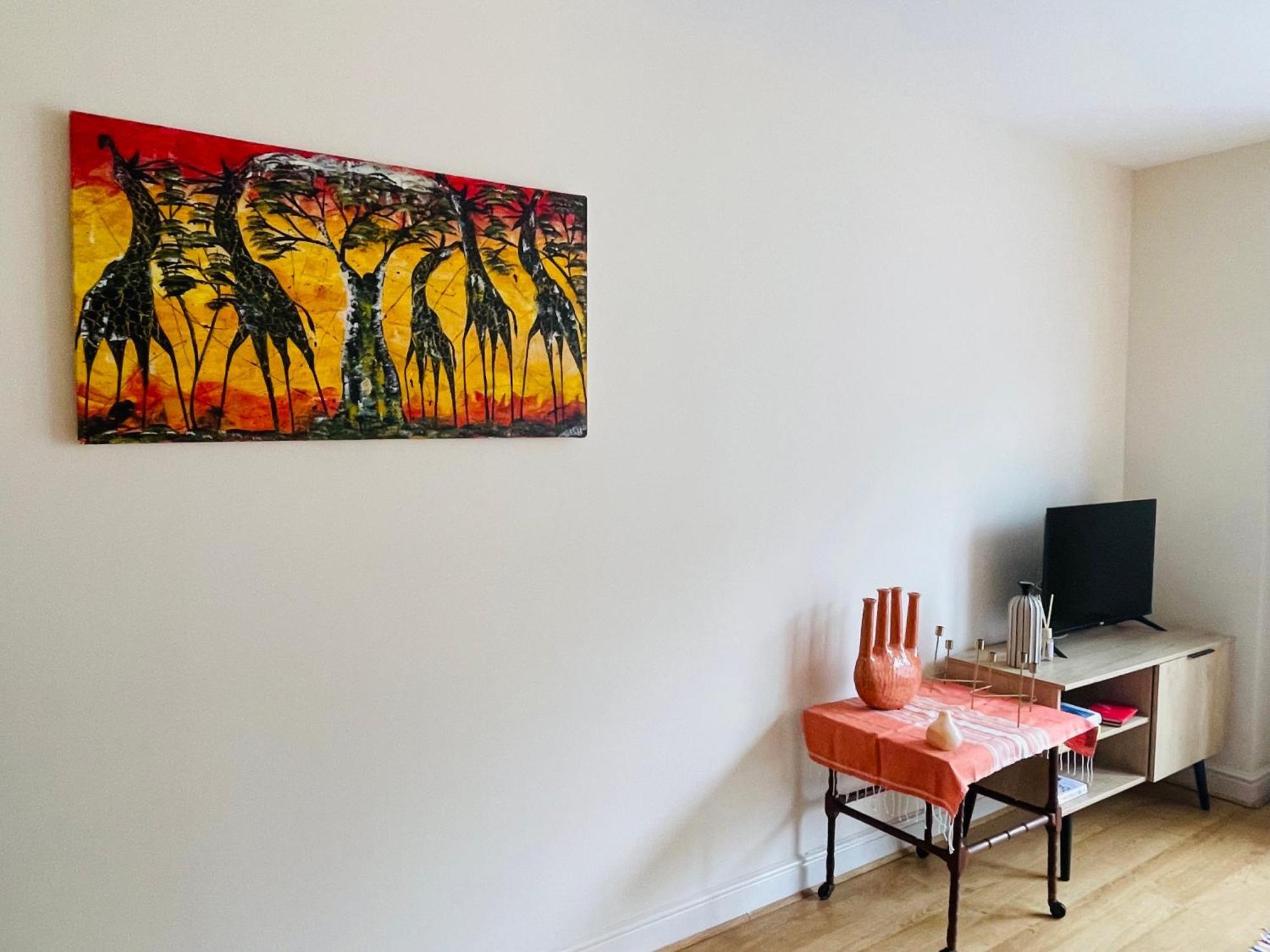 Bright Fun Relaxing Apartment In The Heart Of Epsom Exterior foto